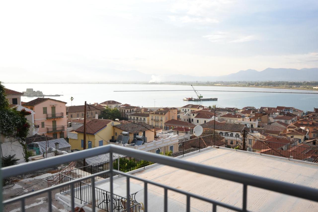 "Ροδι" Διαμερισμα / "Rodi" Apartment ナフプリオ エクステリア 写真