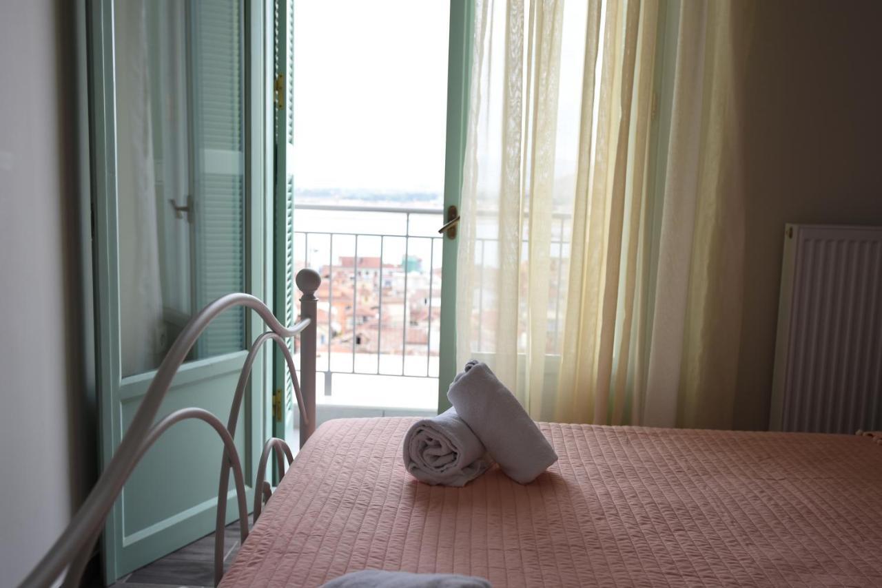"Ροδι" Διαμερισμα / "Rodi" Apartment ナフプリオ エクステリア 写真
